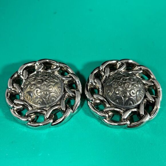 Set of 2 Vintage Silver Tone Large‎ Shoe clips Metal Gold Pat. Pending - Picture 1 of 4